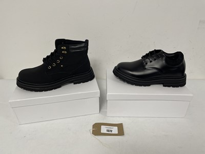 Lot 2x Boxed pairs of Conzuri shoes in various styles