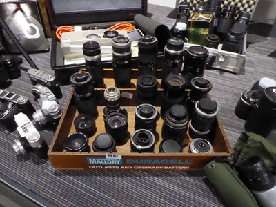 Lot 2297 - Selection of lenses in box