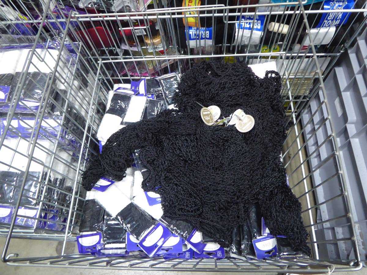 Lot 3372 - Wire dump bin containing various hair products...