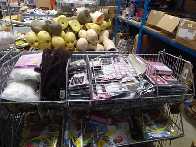 Lot 3376 - Wire basket containing quantity of various...