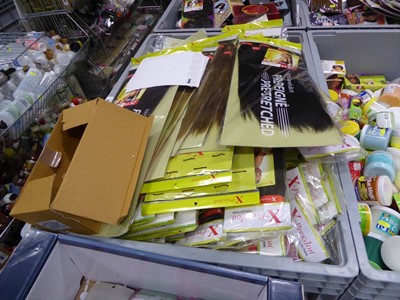 Lot 3388 - Plastic pallet box containing a large quantity...