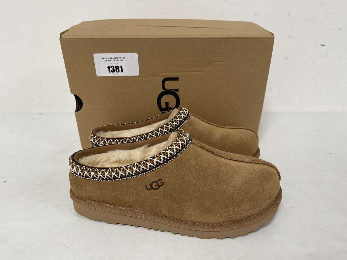 Lot Ugg tasman II shoes in chestnut size UK3 - boxed