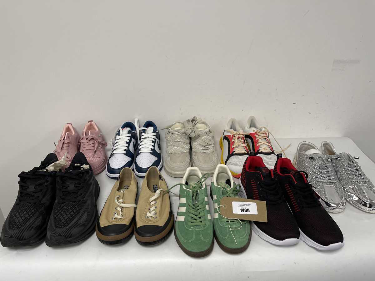 Lot 9x Pairs of trainers in various styles to...