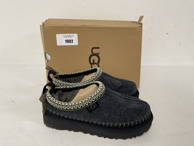 Lot Ugg tasman biarritz shoes in black size UK3 -...