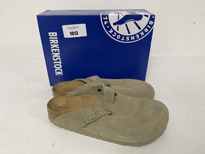 Lot Birkenstock boston BS sandals in faded khaki...