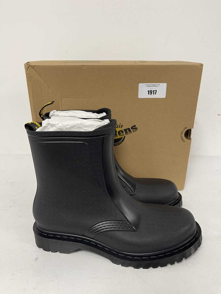 Lot Dr Martens Air Wair 1460 rain boots in black...