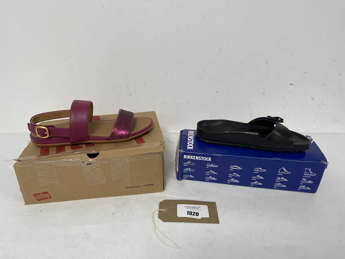 Lot 2x Boxed pairs of sandals to include...