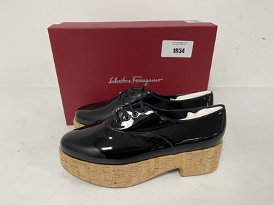 Lot Salvatore Ferragamo sable shoes in black size...