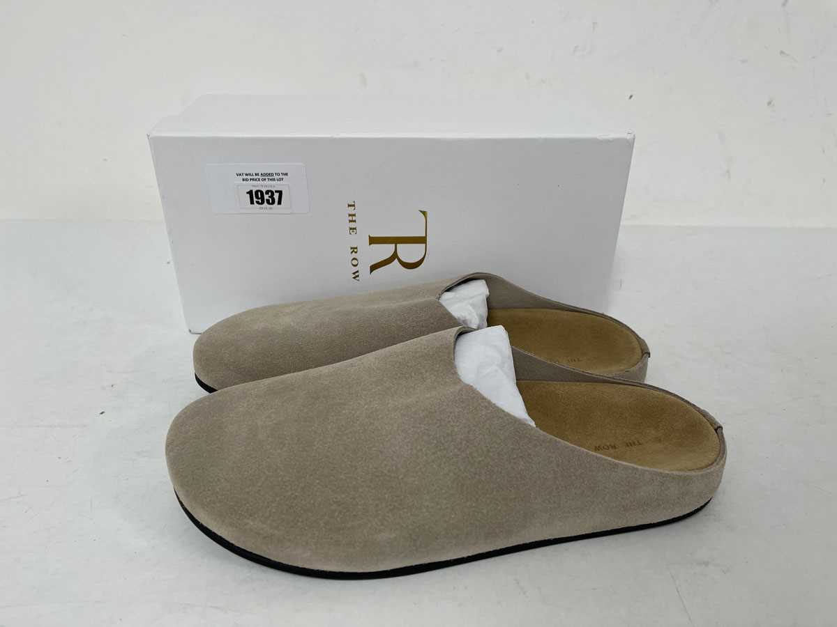 Lot The Row hugo slide sandals in apricot size...