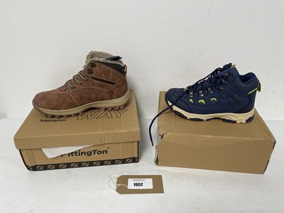 Lot 2x boxed pairs of boots to include FittingTon...