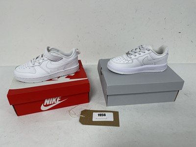 Lot 2x Boxed pairs of children's Nike trainers...