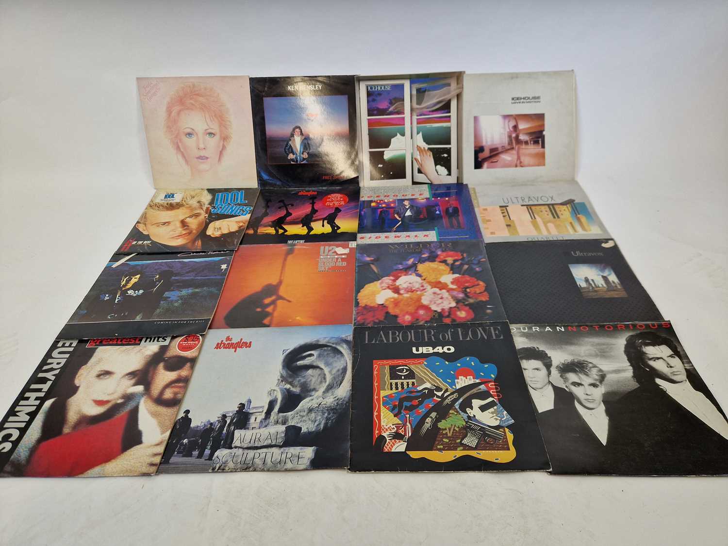 Lot A box of 1980's vinyl including Peter Baumann,...