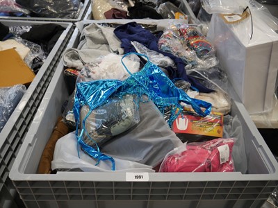 Lot Pallet box (not included) containing mixed...