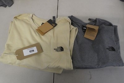 Lot Pair of North Face mens t-shirts (size XXL), 1...