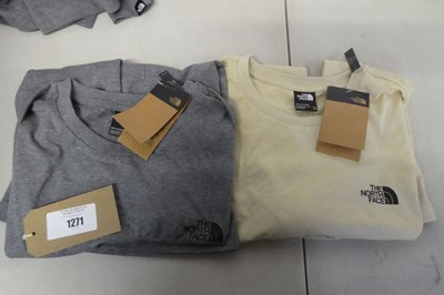 Lot Pair of North Face mens t-shirts (size XXL), 1...