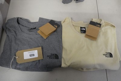 Lot Pair of North Face mens t-shirts (size XXL), 1...