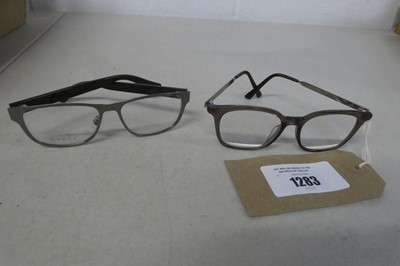 Lot 2 pairs of Gucci glasses (no cases)