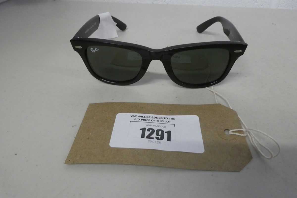 Lot Pair of Ray-Ban sunglasses