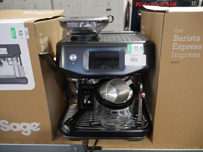 Lot 1705 - Sage The Barista Express counter top coffee...