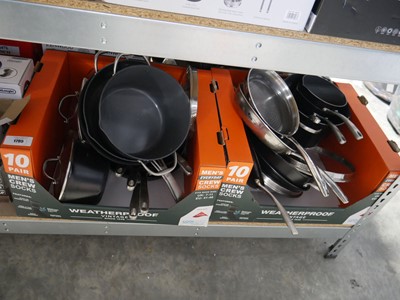 Lot 1795 - 2 boxes containing a large quantity of mixed...