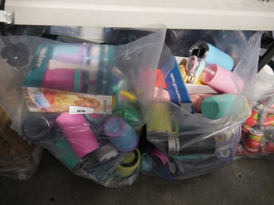 Lot 1816 - 2 bags containing mixed drinking flasks and...