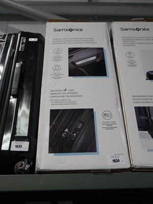 Lot 1834 - Boxed Samsonite Endure 2 piece hard shell...