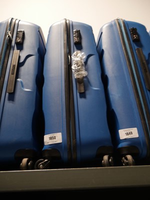 Lot 1850 - American Tourister hard shell suitcase in...