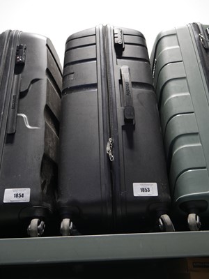 Lot 1853 - American Tourister hard shell suitcase in black