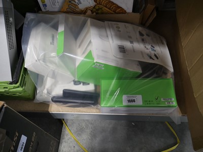 Lot 1666 - Bag containing Belkin related items incl....