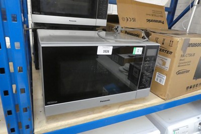 Lot 2026 - Panasonic inverter microwave (NN-SF364M) in...