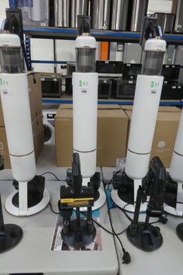 Lot 2088 - Samsung Bespoke Jet cordless stick vacuum...