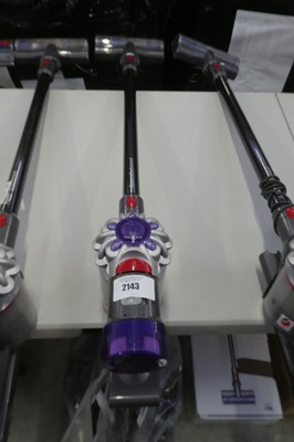 Lot 2143 - Dyson V8 Advanced cordless stick vacuum...