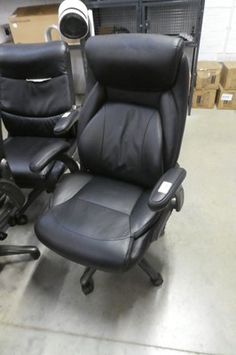 Lot 2162 - La-Z-Boy black leatherette office armchair on...