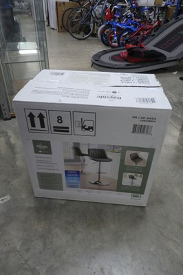 Lot 2219 - Boxed Bayside grey leatherette and chrome...