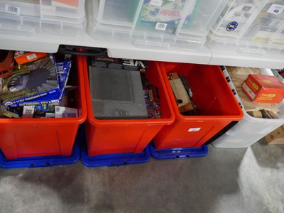Lot 1473 - 3 red plastic crates and 1 further clear...