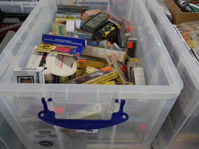 Lot 1475 - Clear plastic crate containing Minitrix AHN...