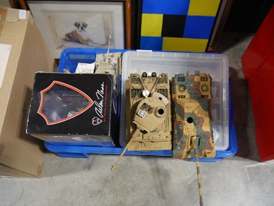 Lot 1489 - Blue plastic crate containing scale model...