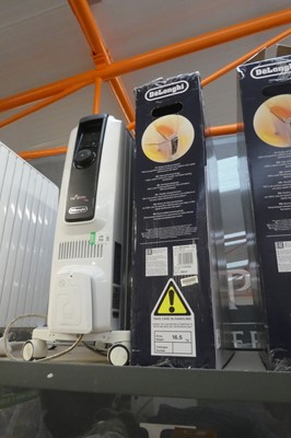 Lot 2227 - 1 boxed and 1 unboxed De'Longhi Dragon 4 Pro...