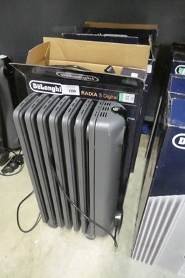 Lot 2235 - 1 boxed and 1 unboxed De'Longhi Radia S...