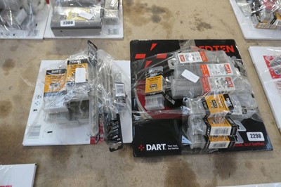 Lot 2298 - 2 bundles of Dart related items incl. saw...