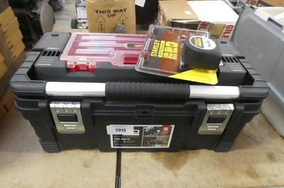 Lot 2313 - Keter Pro Series toolbox with Stanley Fatmax...