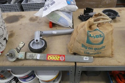 Lot 2321 - Bag of ratchet straps with jockey wheel and...