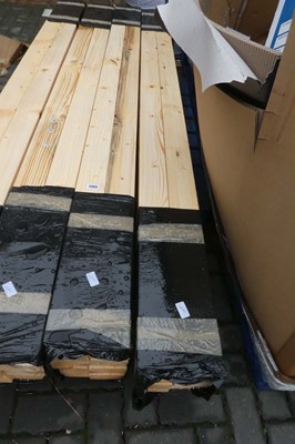 Lot 2393 - 20 lengths of 2.4m 4x2 timber