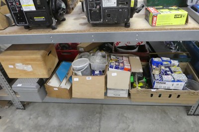 Lot 2352 - Approx. 8 boxes of mixed tooling