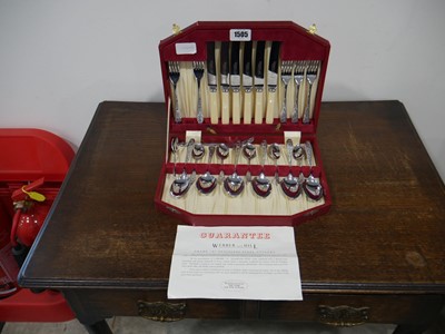 Lot 1505 - Webber & Hill stainless steel cutlery set in case