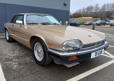 Lot (D1 GAW) 1986 Jaguar XJSC V12 HE 2-door sports...