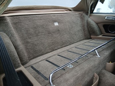 Lot (D1 GAW) 1986 Jaguar XJSC V12 HE 2-door sports...