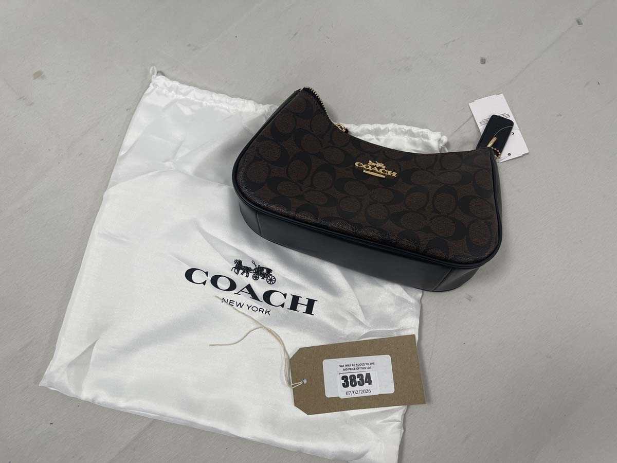 Lot Coach New York zip around handbag with dust bag