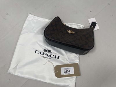 Lot Coach New York zip around handbag with dust bag