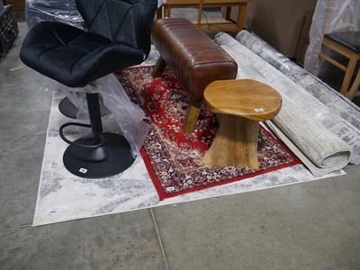 Lot 1096 - Beige, grey and blue patterned area rug